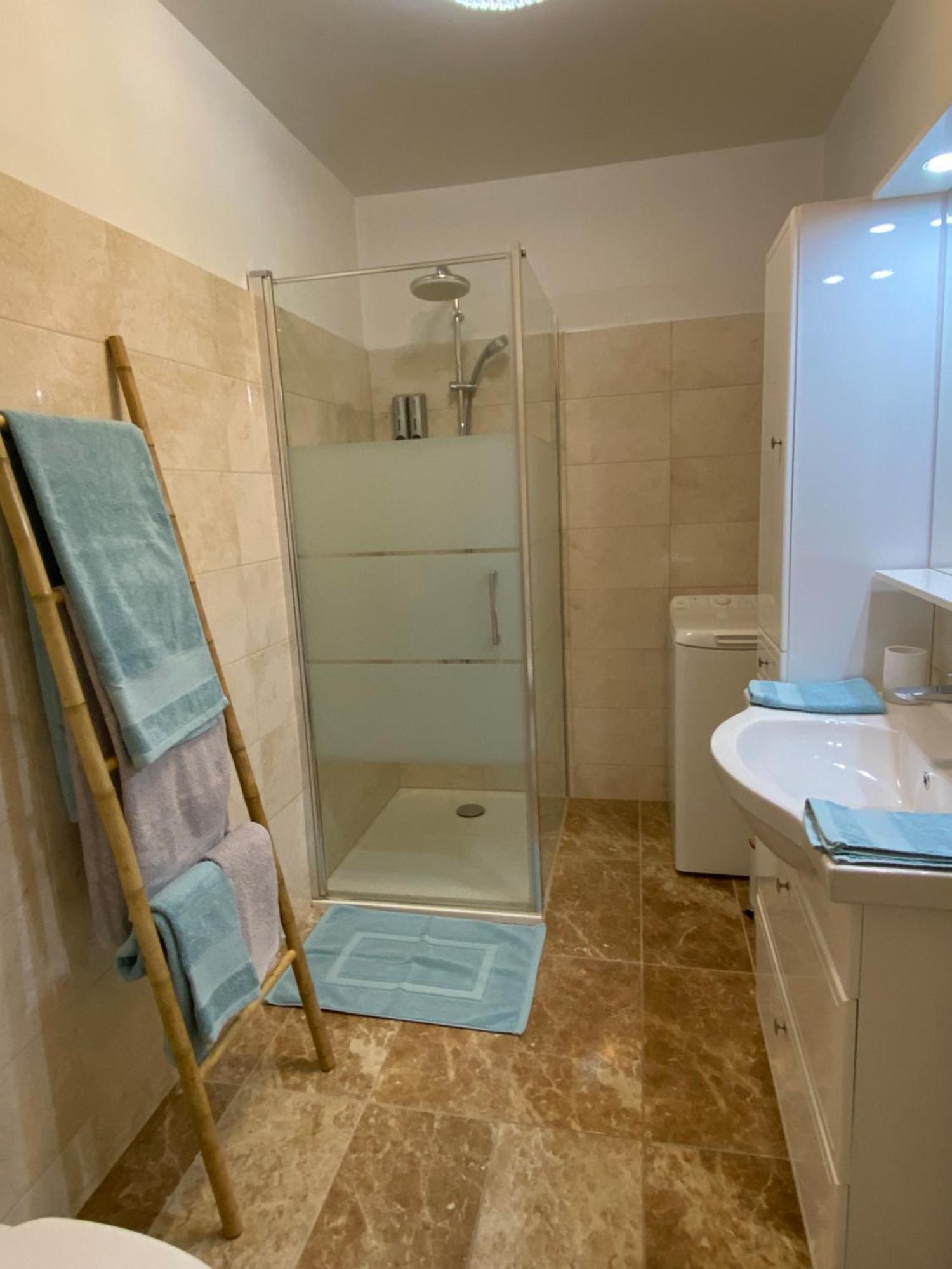 Centre Lou Souquetan Apartment Cannes